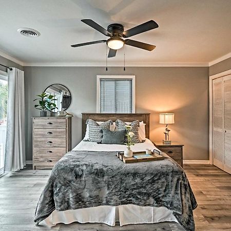 Surfside Beach Couples Retreat With Balcony! Миртъл Бийч Екстериор снимка